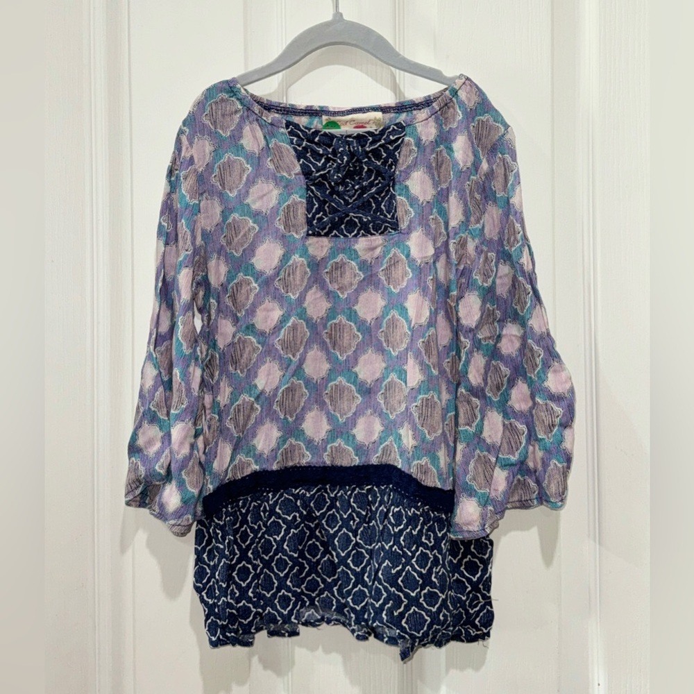 Red Camel Top